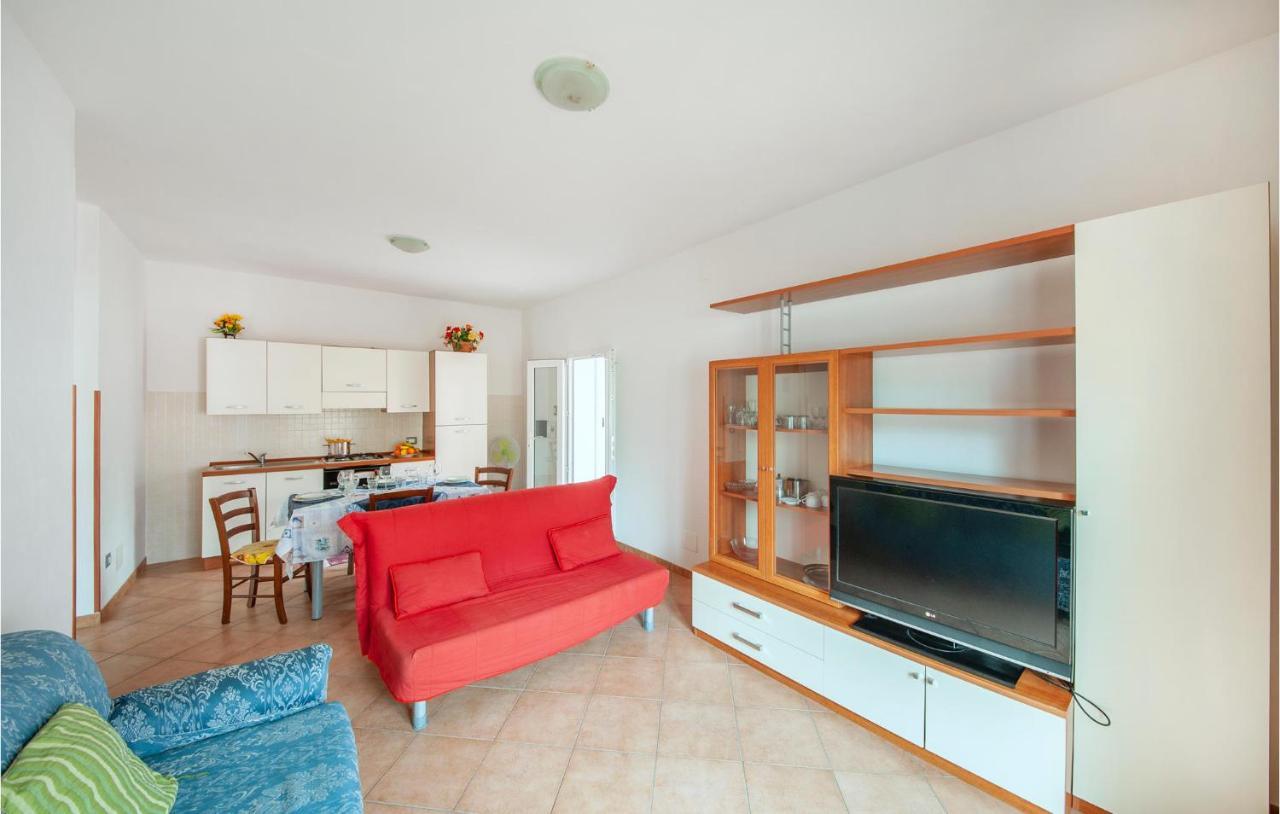 Awesome Apartment In La Maddalena With Kitchen Exterior photo